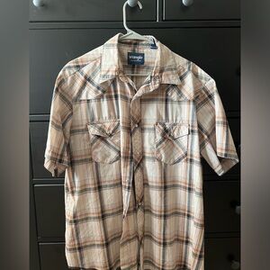 Men’s Wrangler short sleeve button down